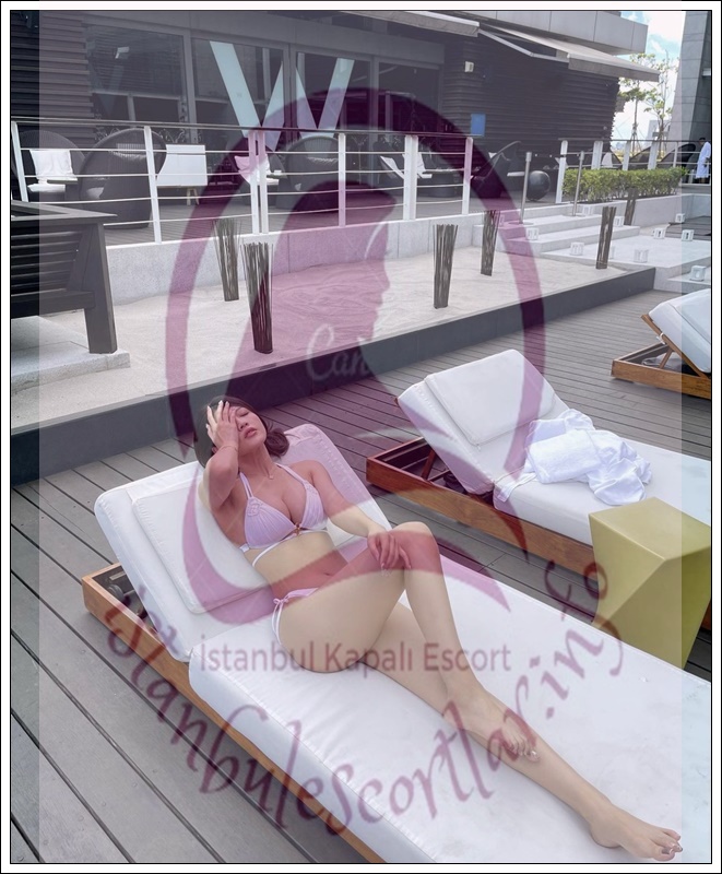 Ateşli Olgun Tesettürlü Escort Bayan